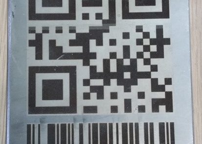 tabliczki ze stali z kodem QR